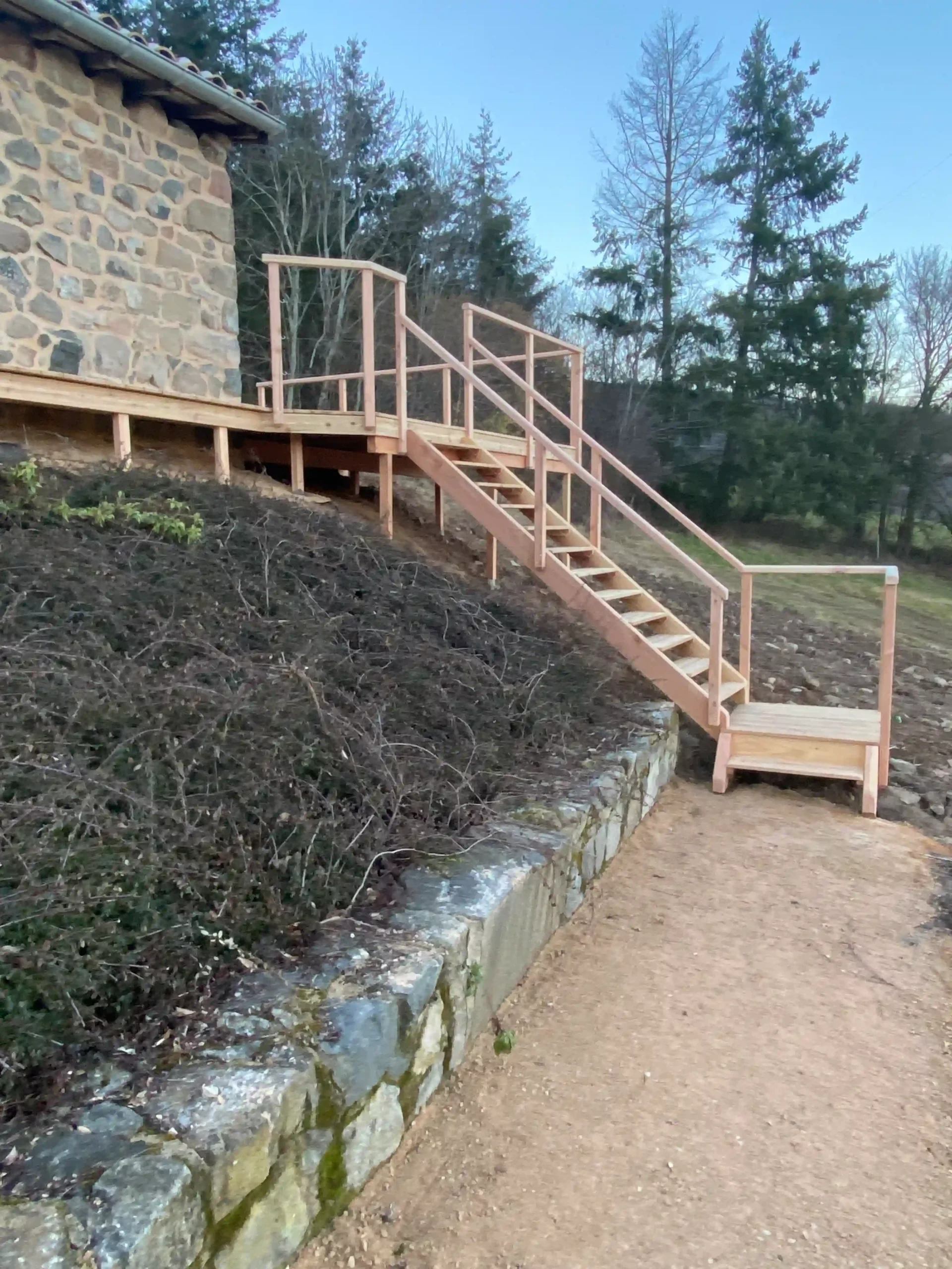 escaliers-bois-exterieur